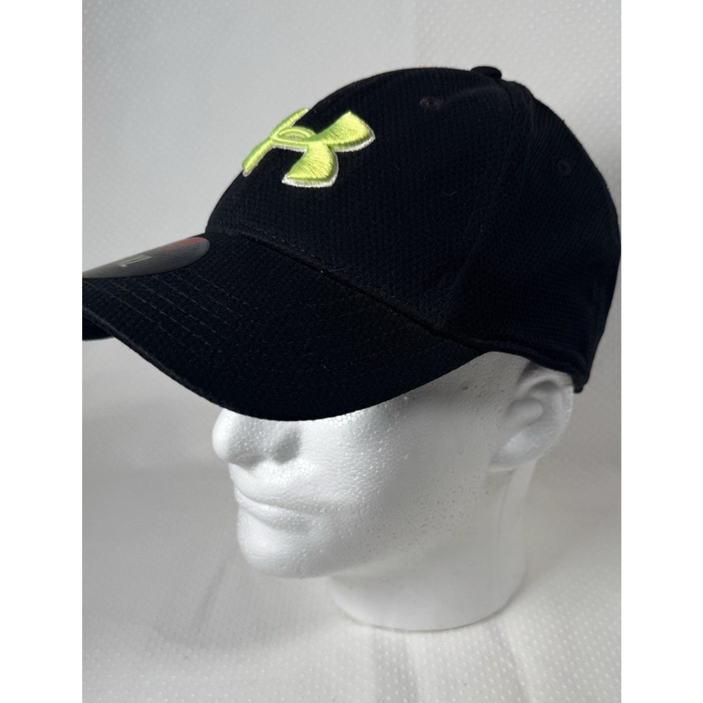 Under Armour Baseball Cap L/XL Men's Fitted Black Stretch-Fit Trucker's Hat
